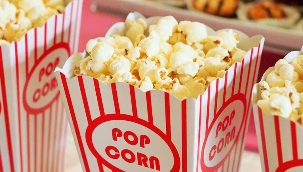 ¿Es legal entrar al cine con comida de fuera?
