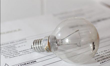 Reducción del IVA al 10% en la factura de la luz